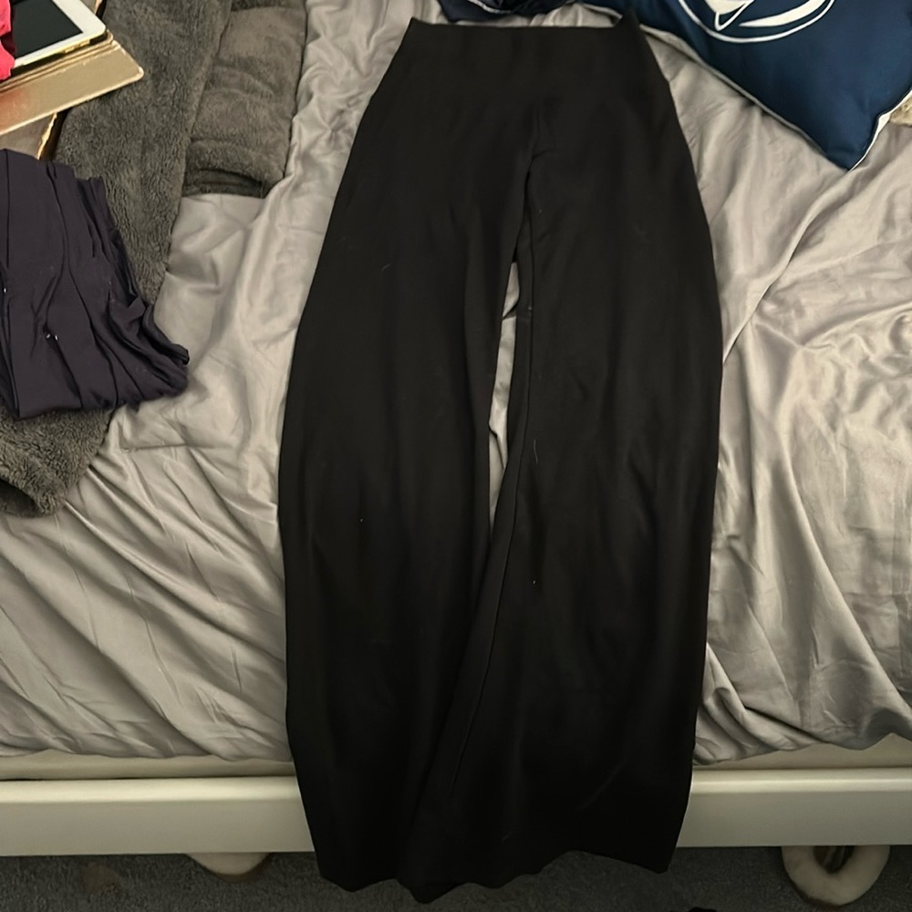 Aerie black OG flares